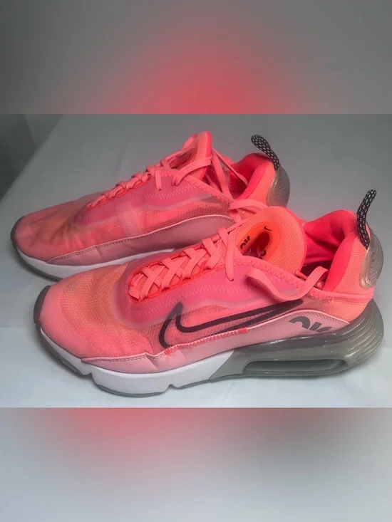 Nike Air Max 2090 Women's Neon Pink/Coral Athletic Sneakers