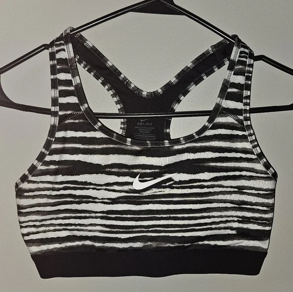 Nike Dry Fit Racerback Sports Bra Black & White Tiger‎ Stripe Size Medium