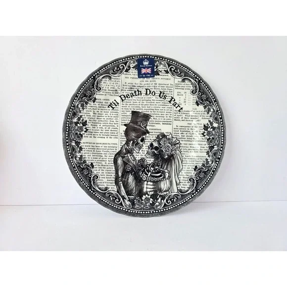 Royal Wessex Halloween Til Death Do Us Part Bride‎ Groom Skeleton Dinner Plate