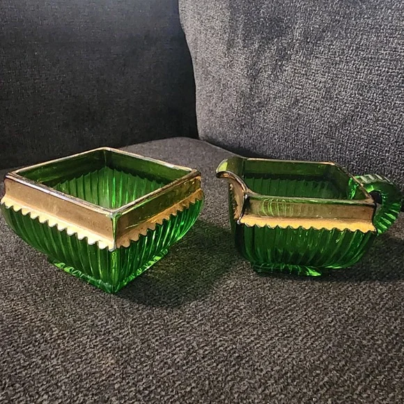 EAPG New York Emerald‎ Green Creamer And Sugar Dish