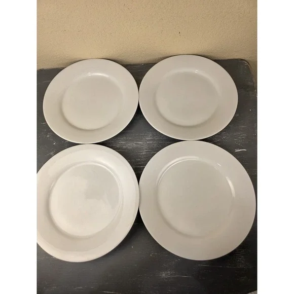 4 Crate & Barrel Aspen White 8 3/8