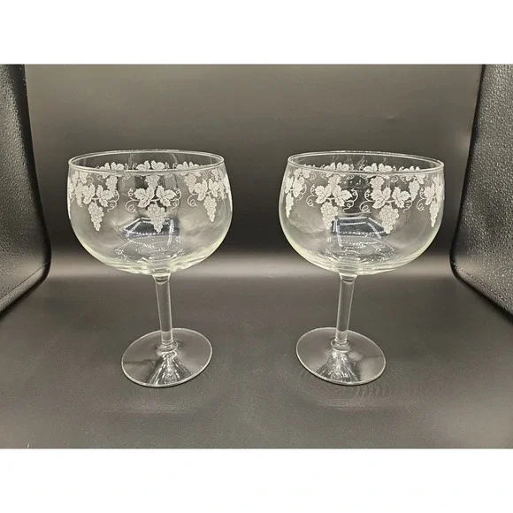 Vintage 2 Stemmed 7