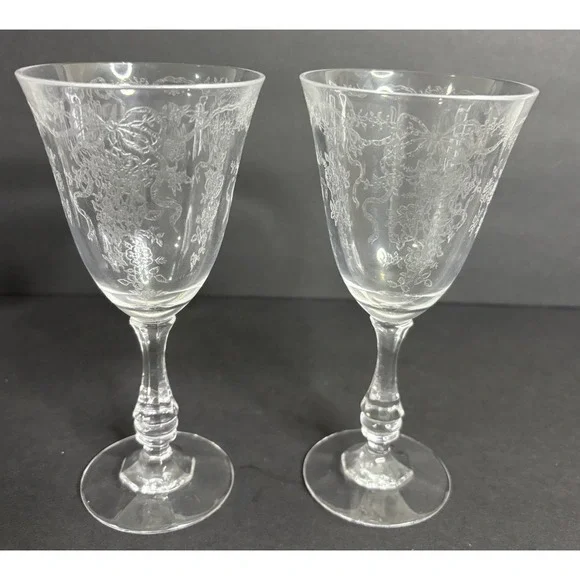 2 Fostoria Satin Ribbon Wine Glasses 6 1/2