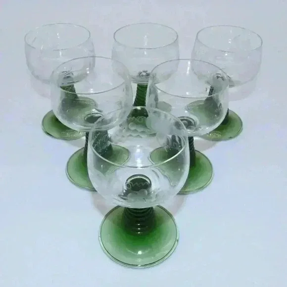 Vintage Green Beehive Stem 4 oz Wine Glass Grapevine Pattern Set of 6