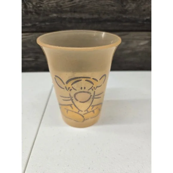 Vintage‎ Tupperware Disney Winnie the Pooh Tigger Cup Translucent Orange 109-31