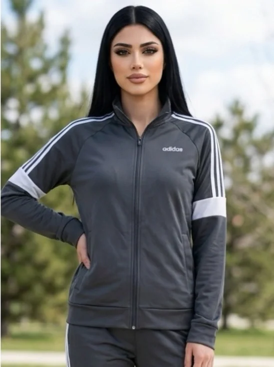 EUC Adidas Child/Boy/Girl Child Ladies Gray Long Sleeve Zip Up Jacket Size Large
