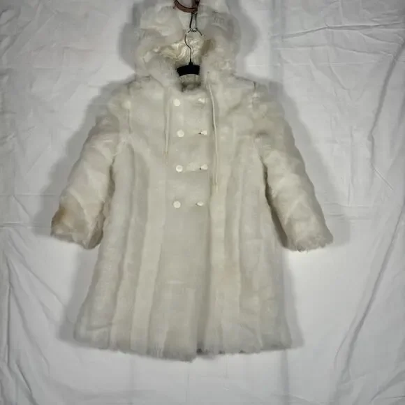 Vtg F.W. Fisher Designs Child White Faux‎ Fur Hooded Coat Size 6 Made in USA