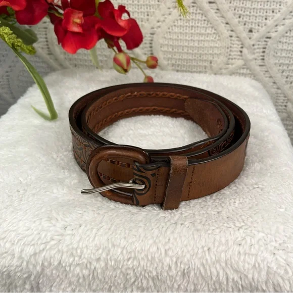 ROBERT GRAHAM | ‎ Brown Tooled Genuine Leather Heart & Floral Belt