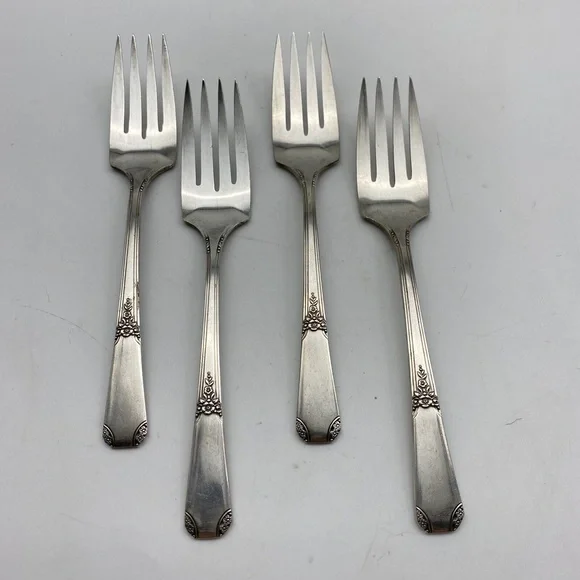 Vintage 1939 Wm A Rogers Rio Salad Forks Set Of 4 Silverplate‎ Art Deco Classic