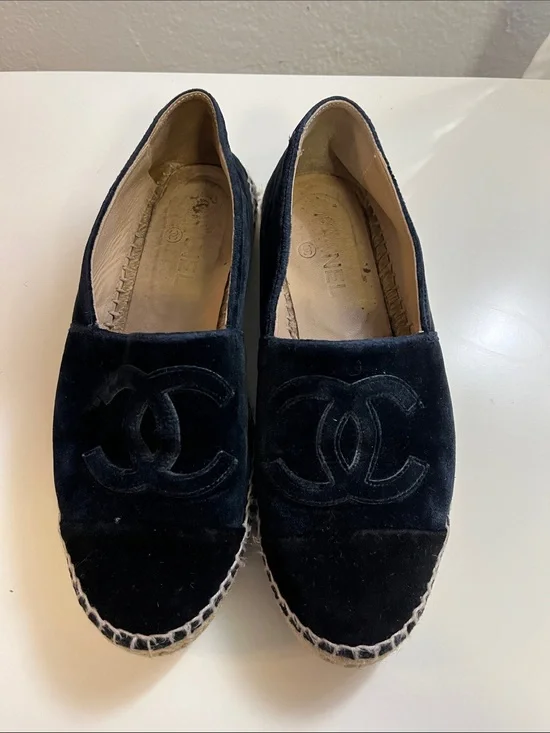 CHANEL Black Velvet Espadrilles with Interlocking CC