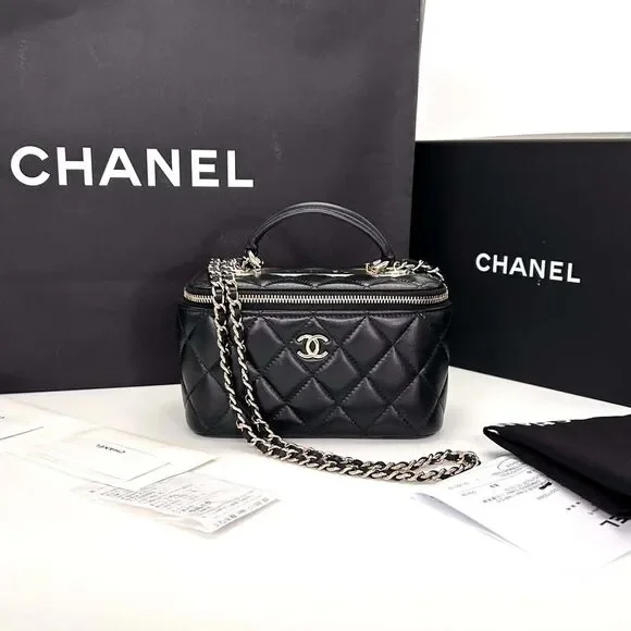 Chanel Women Pre-Loved Bag Very Good Condition