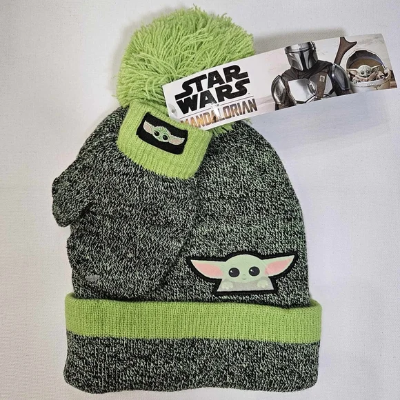 Baby Yoda Kids Hat Cap And‎ Gloves 2T-5T Disney Star Wars Warm Winter Snow Gear