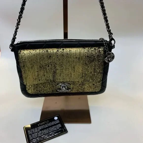 Chanel Women Pre-Loved Bag Very Good Condition