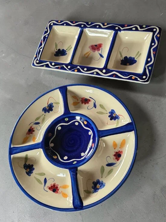 EUC TABLE TOPS GALLERY (2PC) Serving Trays Ceramic Hand Painted Floral Design
