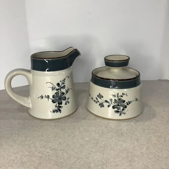 Noritake Stoneware Sugar and Creamer Set-Pleasure 8344‎ EXCELLENT