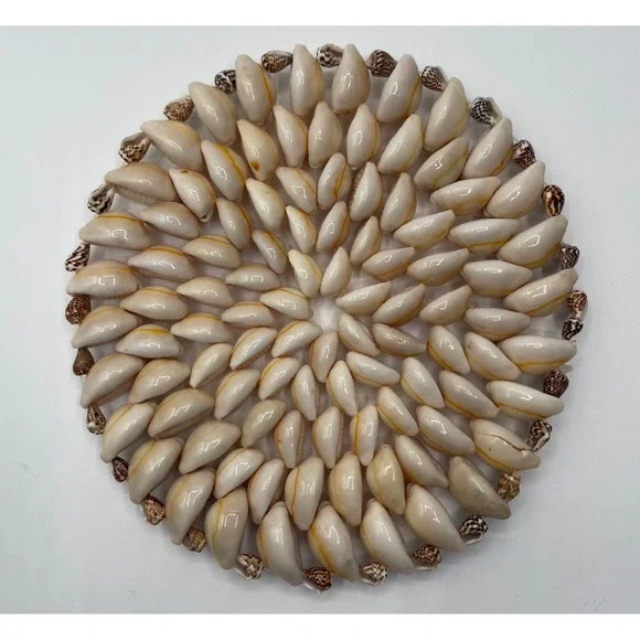 Vintage Cowrie Shell Trivet Circular Coastal Wall Decor Boho Nautical 6 Inch‎