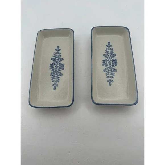 Vintage Set of 2 Pfaltzgraff USA Yorktowne Rectangular Relish Dish 716-51