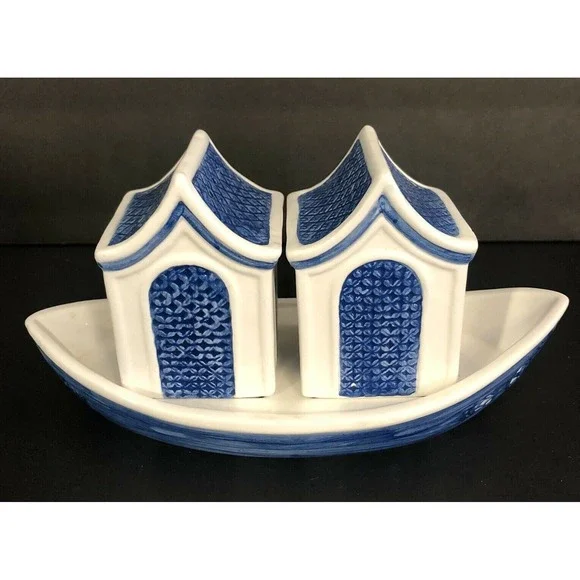 Christopher Johnson Willow Blue Collectibles Salt Pepper Boat Cruet Set Series 5