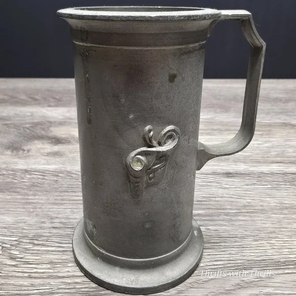 Vintage Peltrato 95% Pewter Measuring Cup - 1/2 Liter - Made in‎ Italy