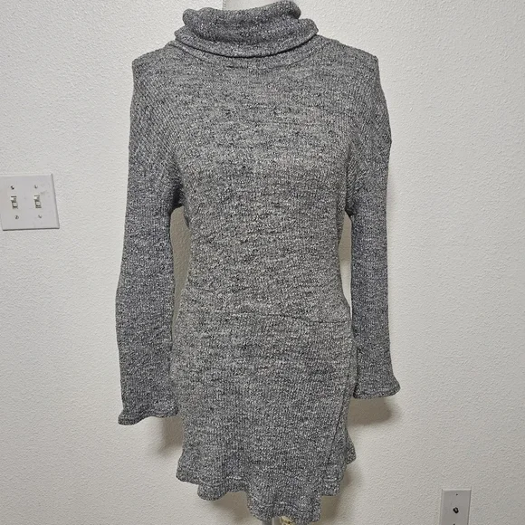 Free People sweater dress size sp