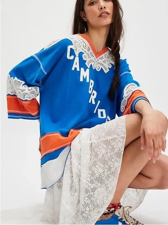 Free people Cambridge oversized Blue & Orange Lace-Trim Jersey style tee