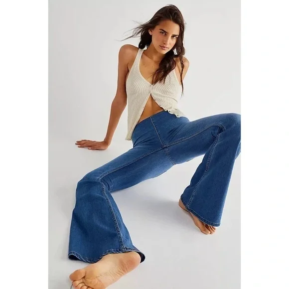 Free People penny Blue Flare wide  Leg Jeans size 28
