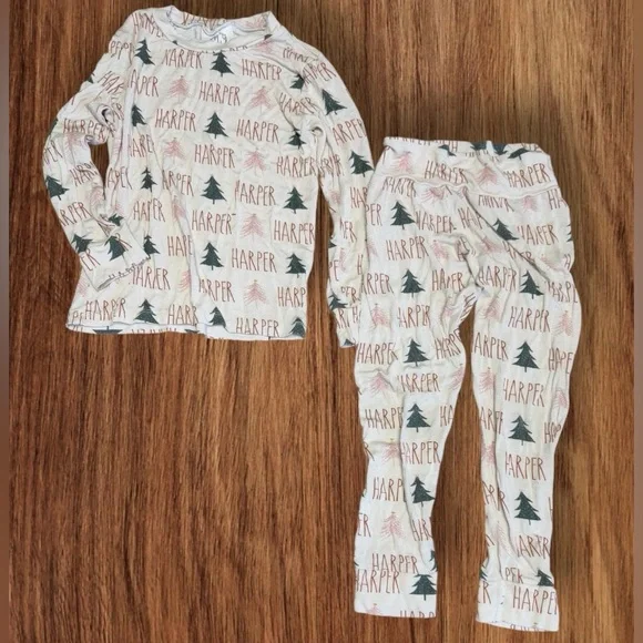 Harper Handmade Two Piece Pajamas SZ 4T Christmas Trees