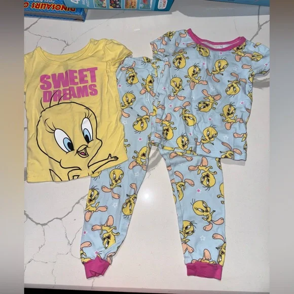 Toddler Girls Looney Tunes Tweety Bird Pajamas 3T