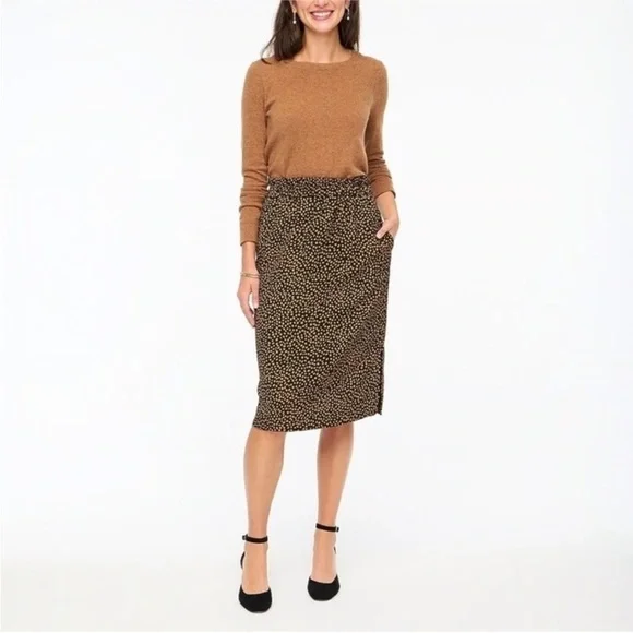 J. Crew polka dot pull on skirt sz xs