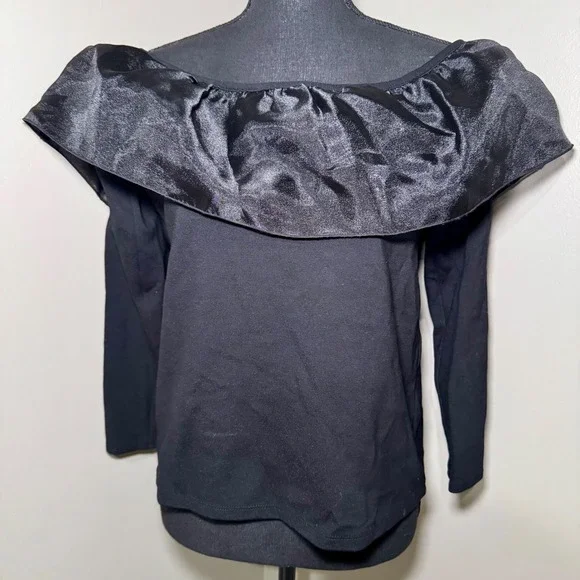J. Crew Black Off The Shoulder Ruffle Long Sleeve Top Size‎ M