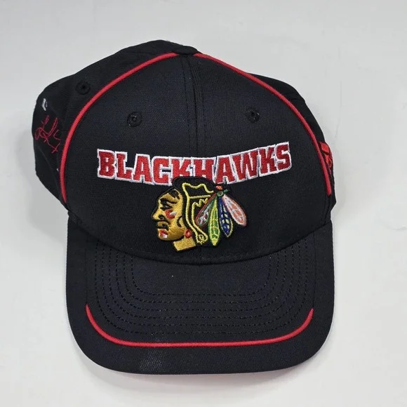 Chicago Blackhawks NHL Adidas Black Authentic Structured Adjustable‎ Hat Cap