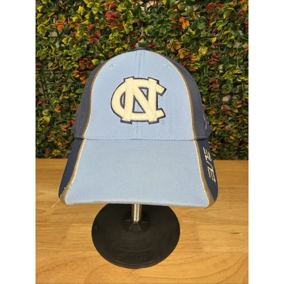 Nike Elite North Carolina Tar Heels Jordan Hat Cap‎ Fitted NCAA Basketball 2009
