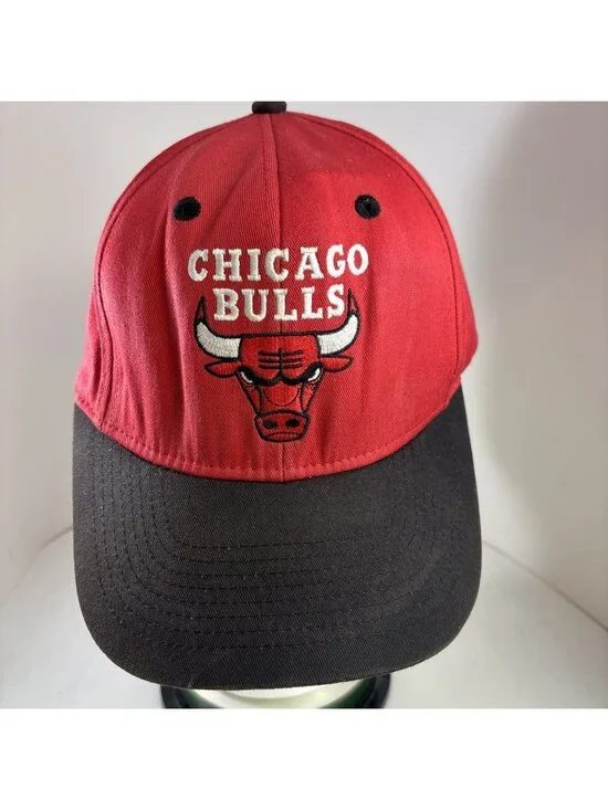 Vintage Chicago Bulls Snapback Hat Embroidered Logo NBA Basketball Cap