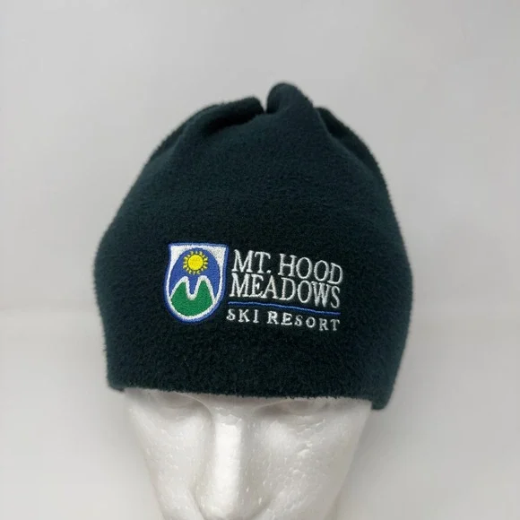 Mt Hood‎ Meadows Ski Resort Merkley Headgear Fleece Beanie Tassel Green Canada