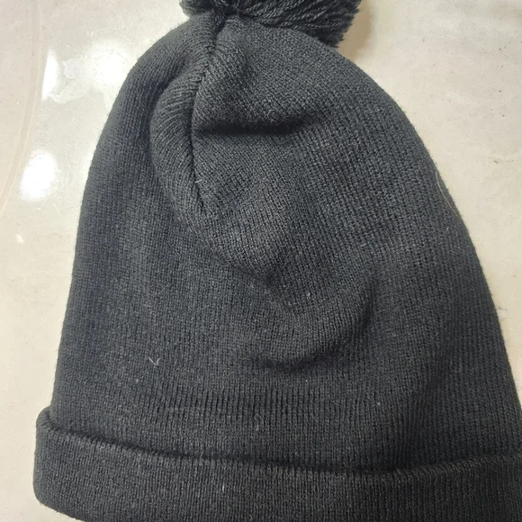 Kwik‎ Trip Beanie