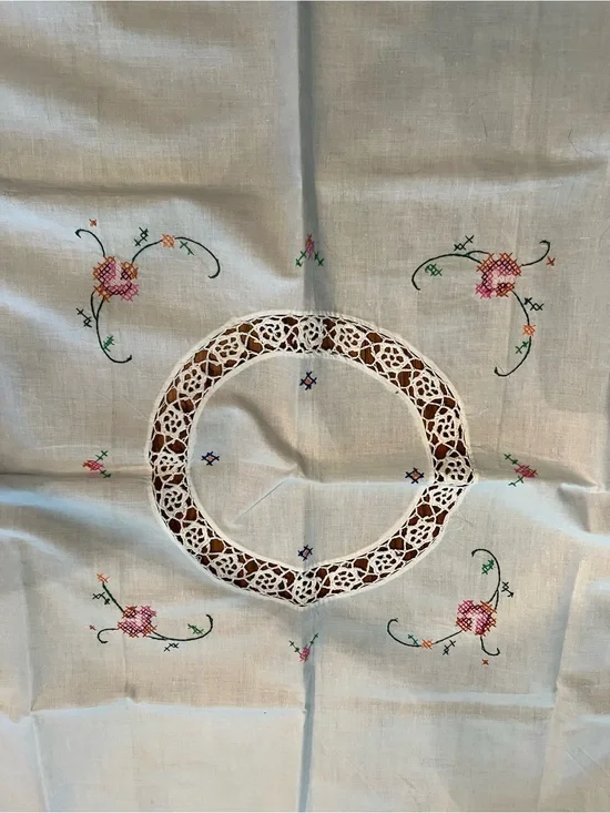 Embroidered Linen Tablecloth with Cutwork Floral Center - White