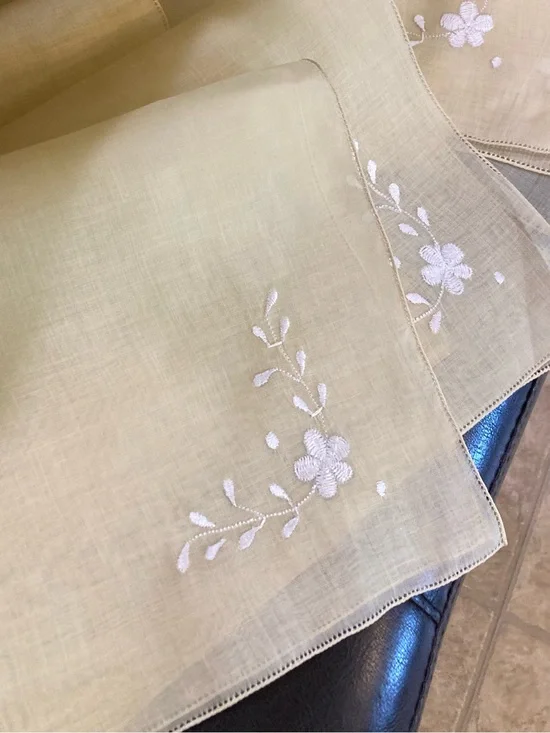 Butter Cream Embroidered Sheer Tablecloth /Napkins - Set of 8