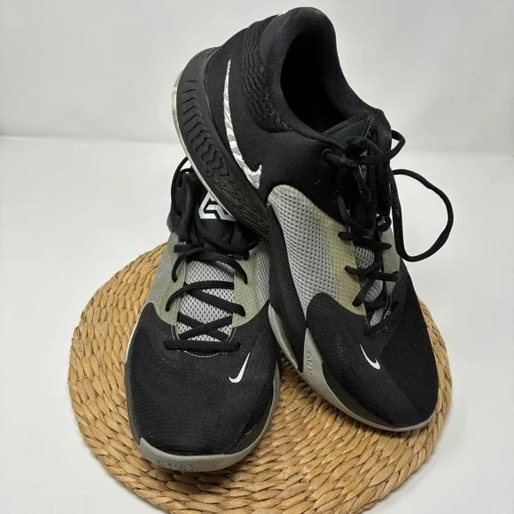 Nike Zoom Freak 4 World‎ Wonder Basketball Shoes Black Grey DJ6149-001 Mens S14