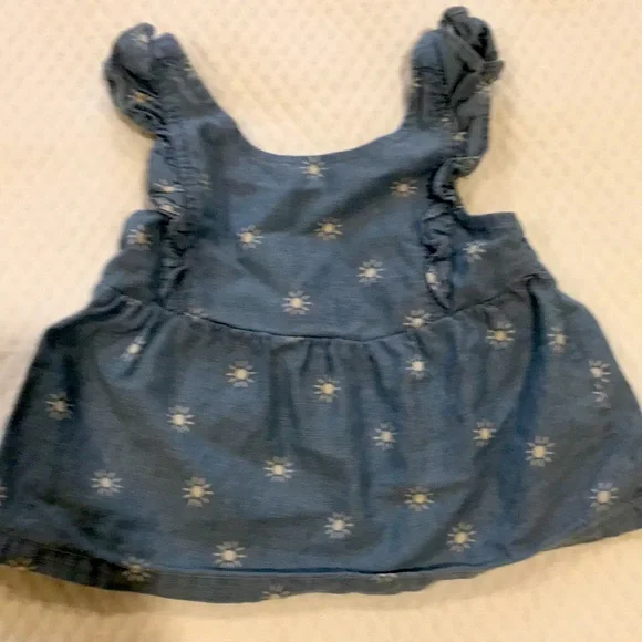 Carter’s baby girl sleeveless ruffle chambray sunburst print top cotton size 9M