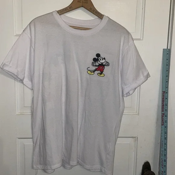 Mickey‎ And Friends Disney Licensed Tshirt Sz XL(15-17) Embroidered
