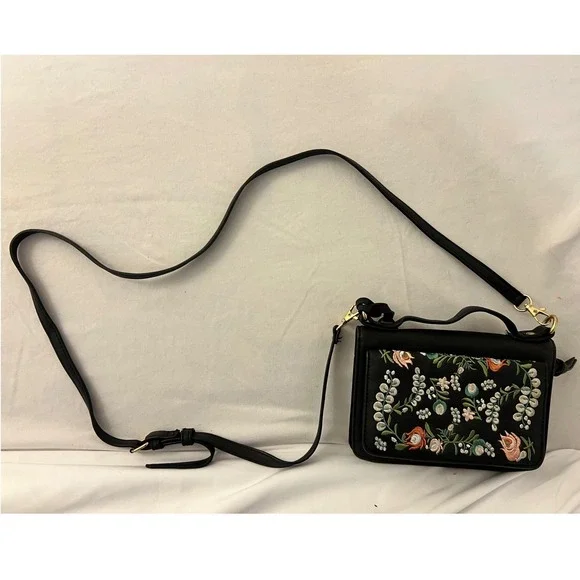 Massini Black Floral Embroidered Crossbody Bag Wallet on a String Boho Purse