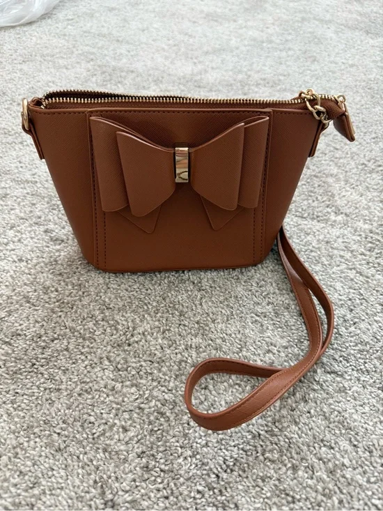 Brown Bow Crossbody Bag
