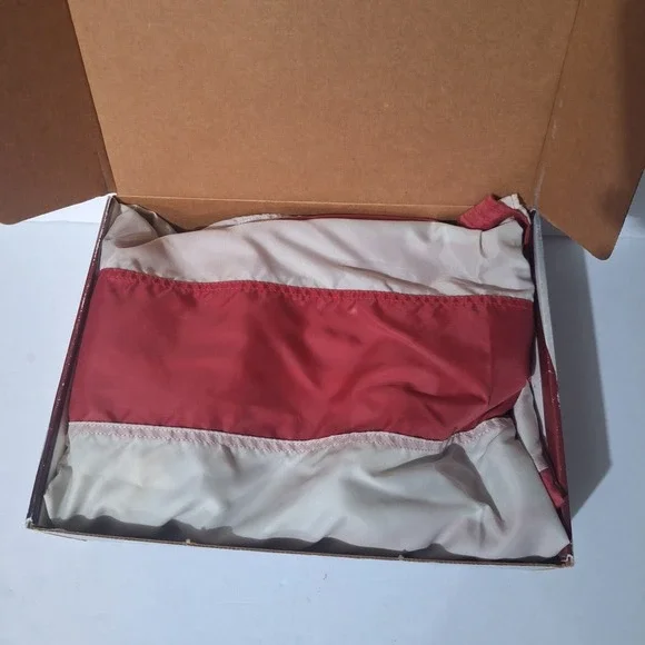 Valley Forge Commercial Grade 5x8  United States Of America Nylon Flag Preowned