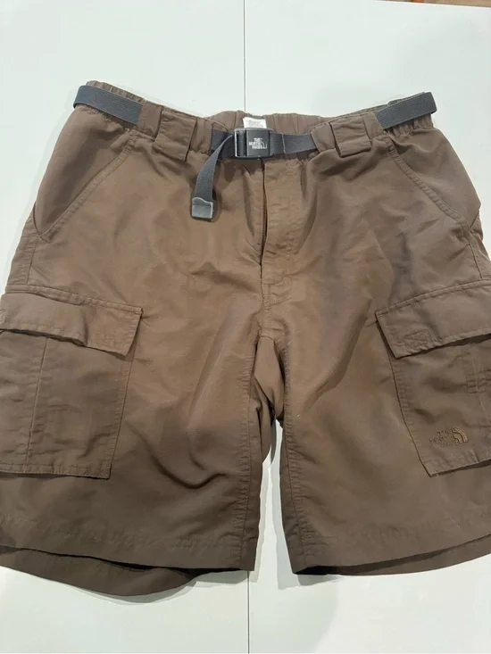 The North Face Brown Men’s Cargo Shorts with Webbing Belt Size Large