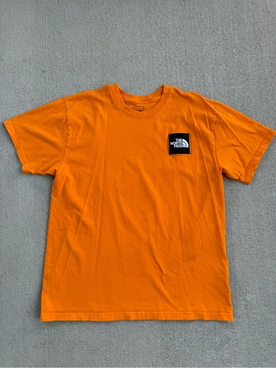 The North Face HW Box Tee Men’s XL Embroidered Patch T Shirt Orange Short Sleeve