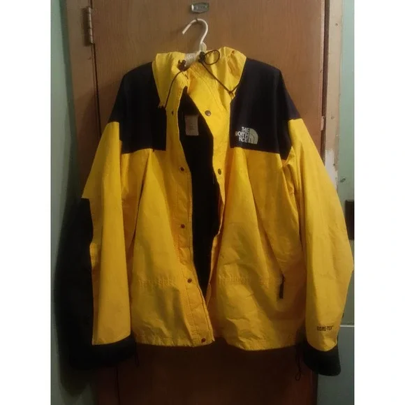 Mens The Northface Gore Tex Yellow Mountains Jacket Outer Color Yellow  No...