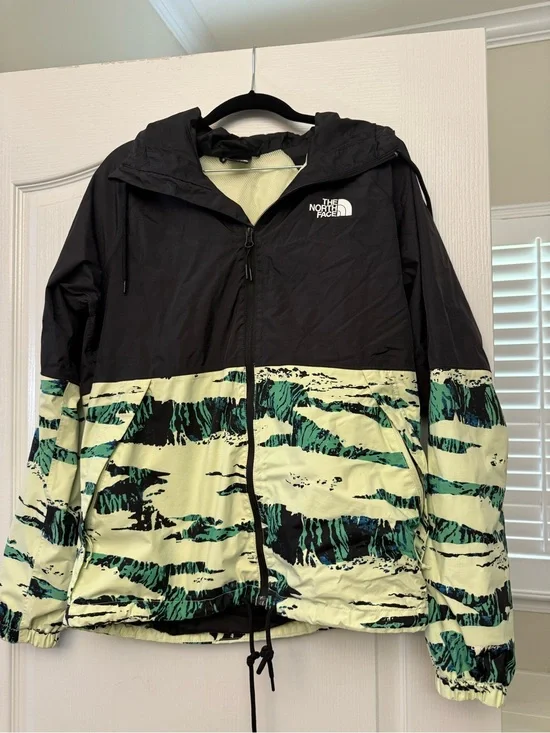 The North Face Black Hooded Jacket with White Logo Tag