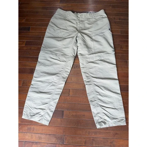 Mens 2XL Northface 42x32 convertible pants