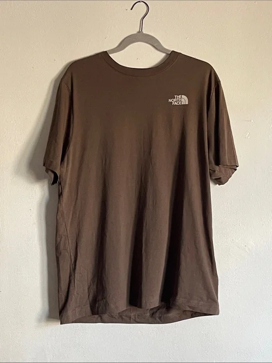 The North Face Men’s Large Smokey Brown Graphic Logo T-Shirt NWT Outdoor Tee