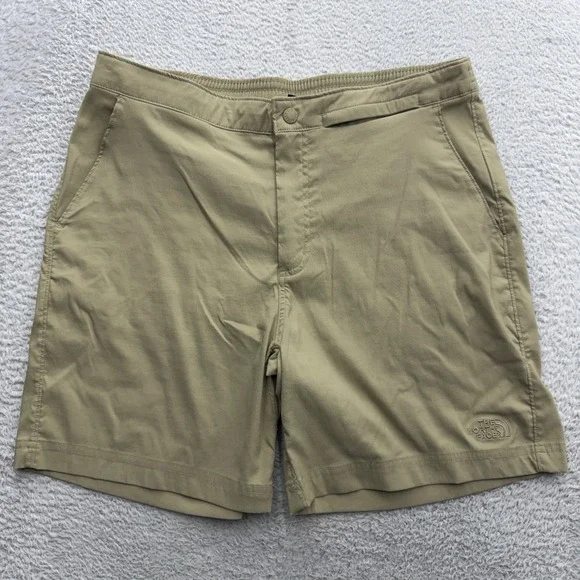 The North Face Mens Class V Belted Shorts Khaki Tan Hiking Outdoor Size 32